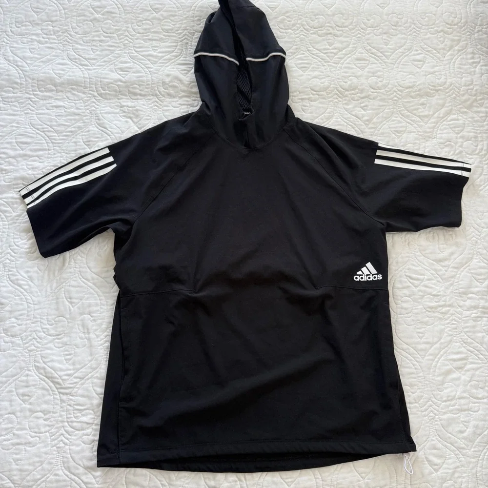 Adidas Short Sleeve Hoodie Black Training Sports Pullover GL4800 Mens Small EUC